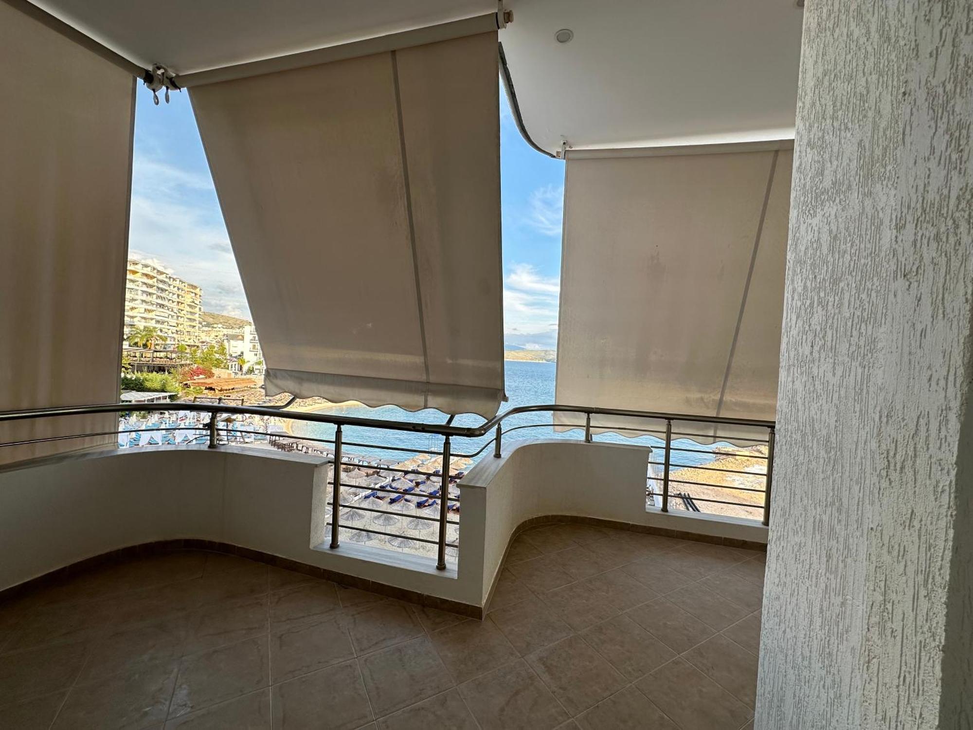 Aqua Apartments Seaview Sarande Exterior photo